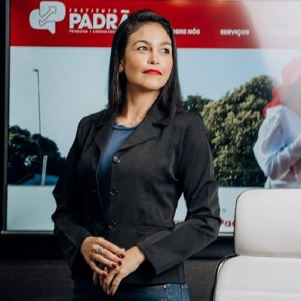 CAMILA BRITO - Instituto Padrão - Pesquisa de Opinião Pública